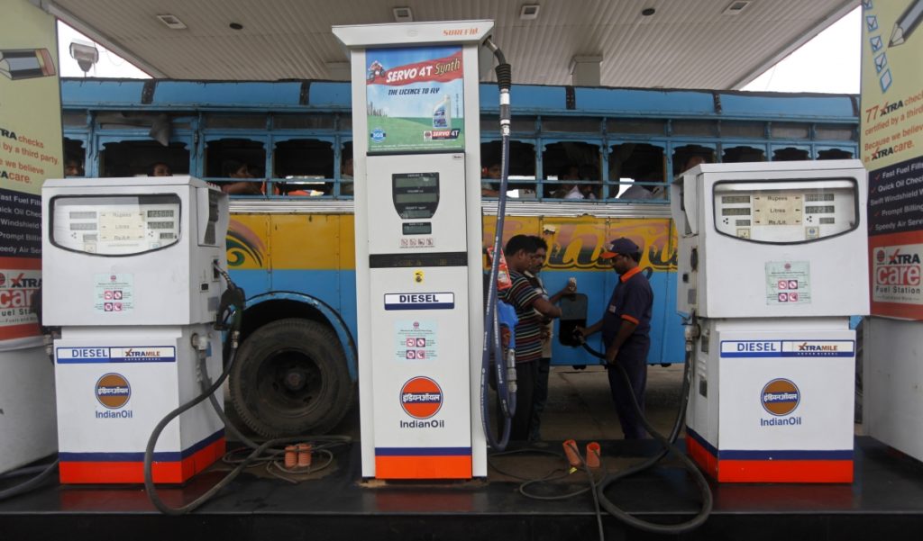 petrol price in august 2017 india