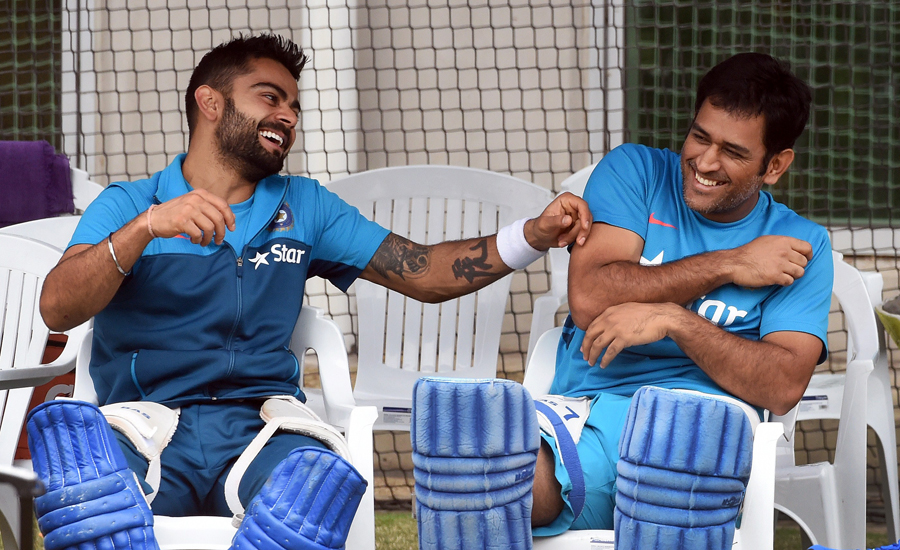 kohli and dhoni best videos