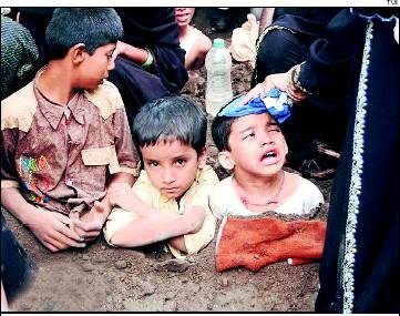 kids buried neck deep in india