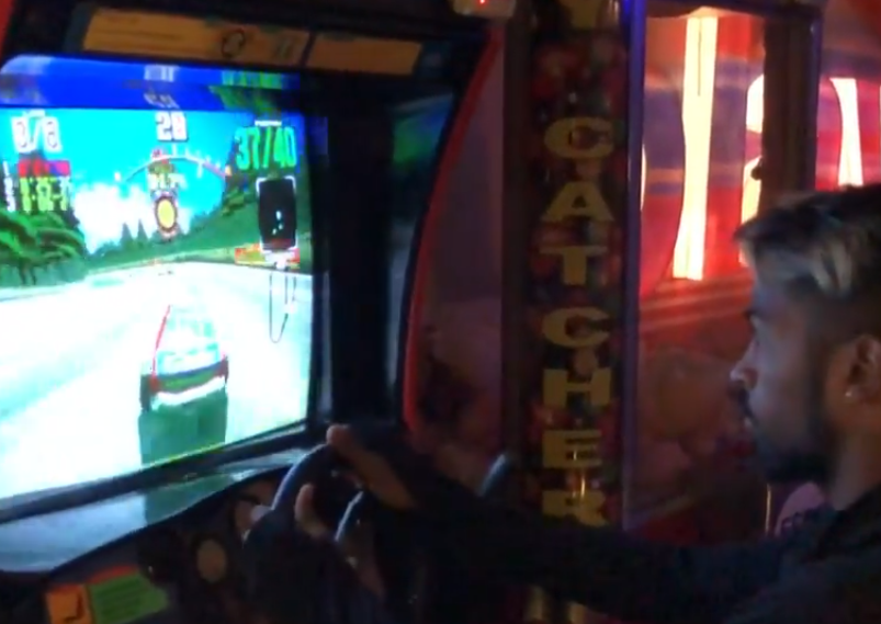 hardik playing car race