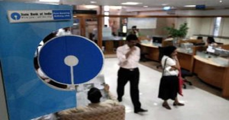 sbi levies charges on cheque transactions rs 2000,