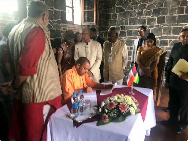 Yogi adityanath in 3-day tour of Mauritius