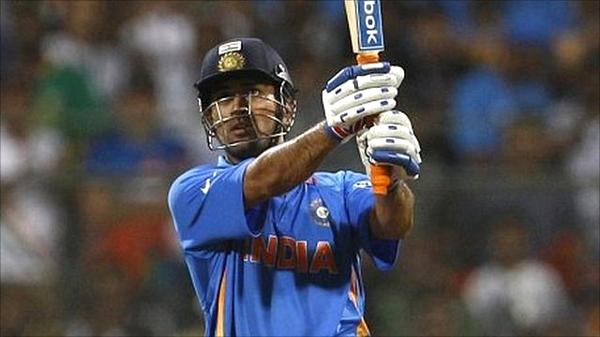 MS Dhoni finishes of in Style 2011 WC