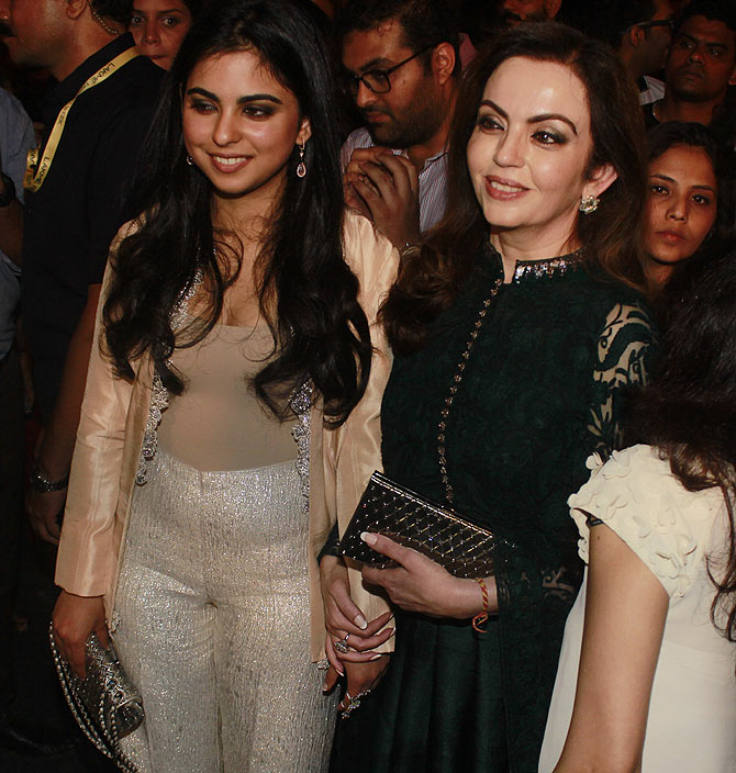 Isha Ambani and Nita Ambani