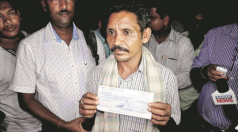Odisha Man Who Carried Wife's Body On Shoulders2