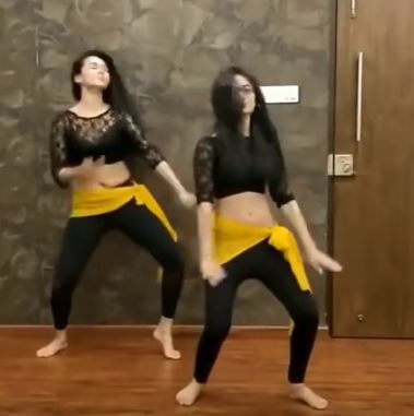 BEST DANCE TO TIP TIP BARSA PAANI