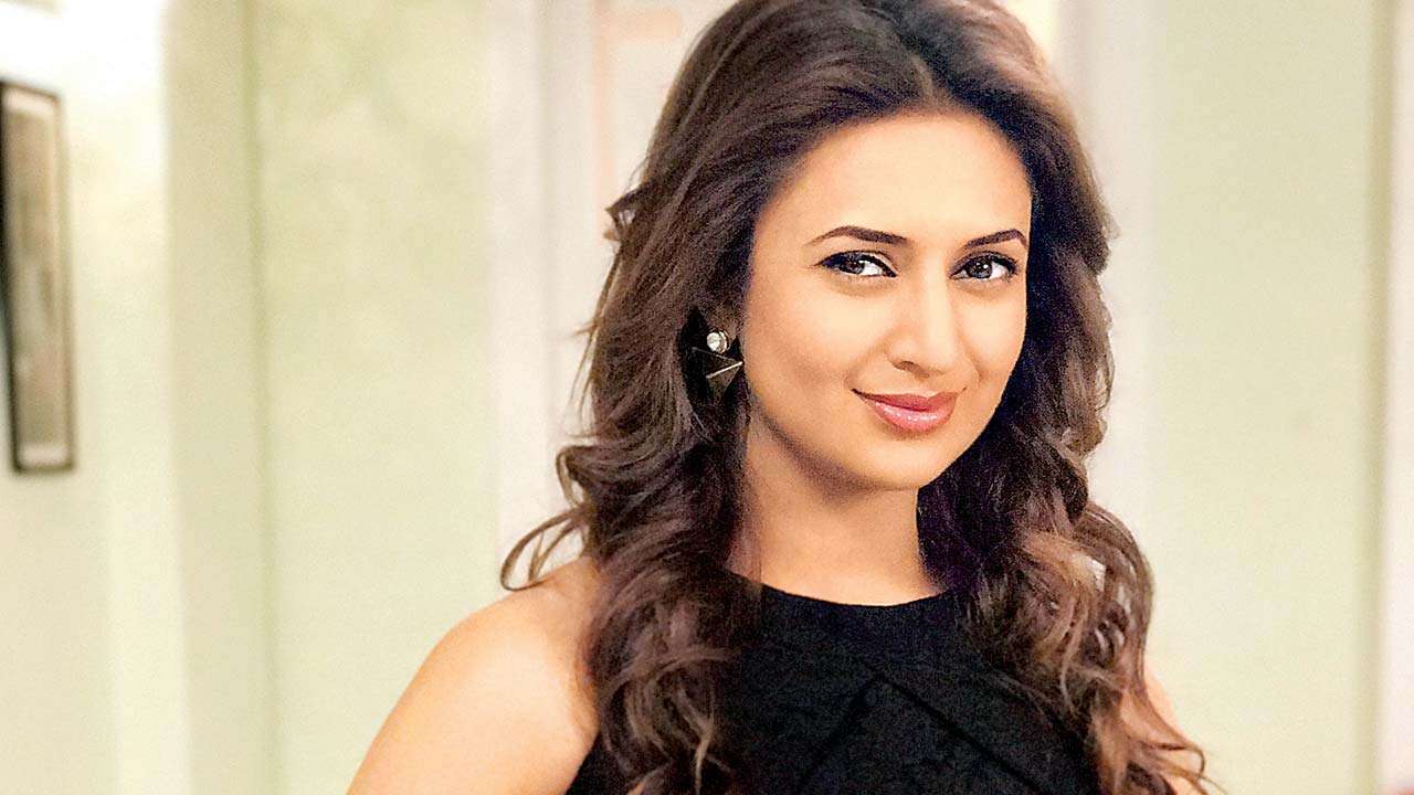 Divyanka Tripathi - Top 10 Television Stars Who Earn More Than Bollywood Stars