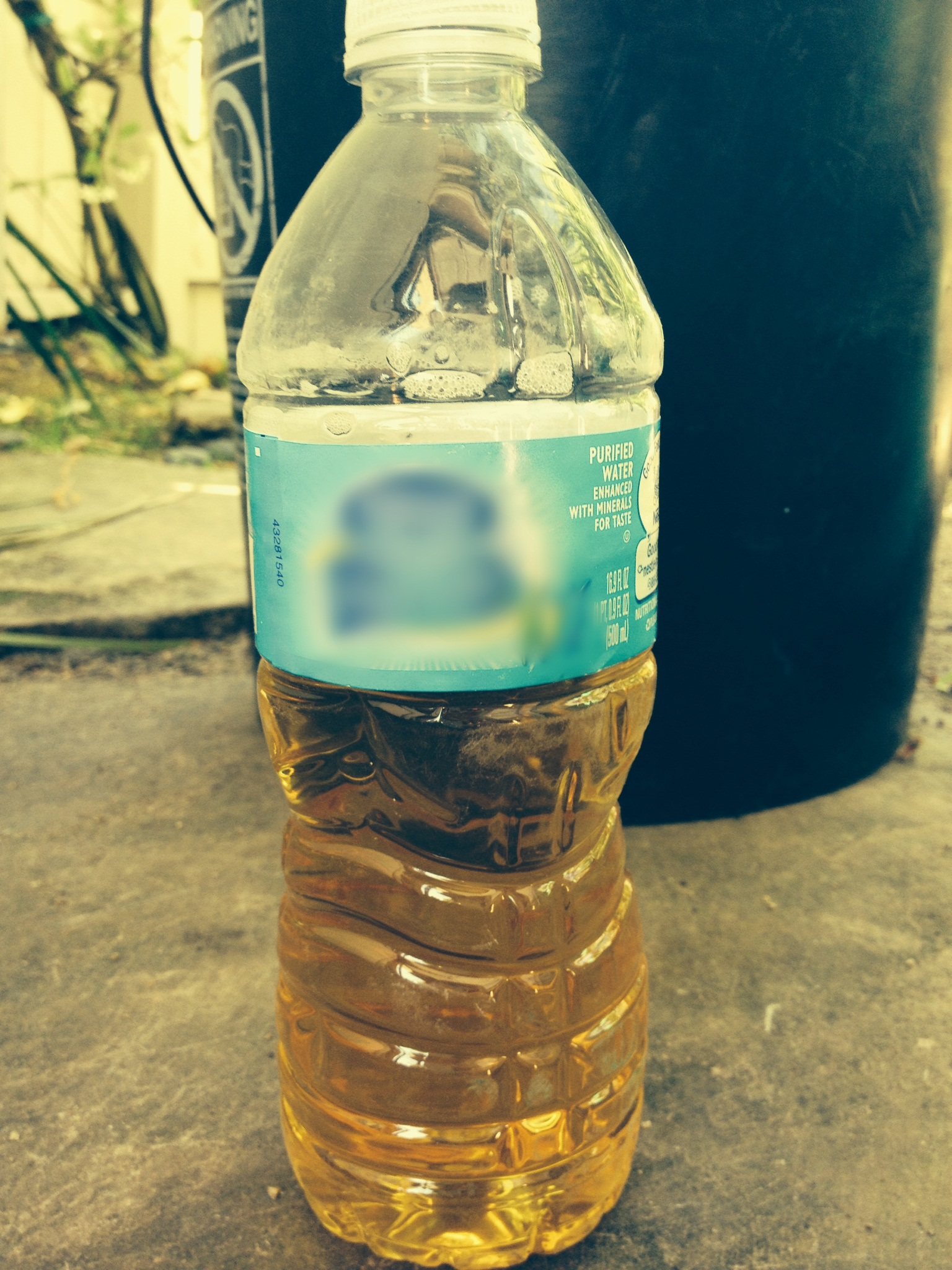 amazon delivers bottle of urine