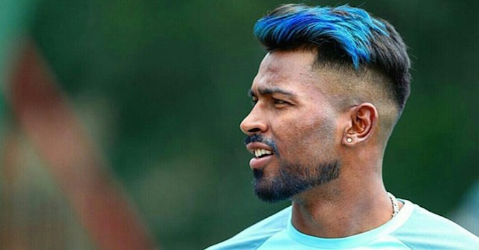 Hardik-Pandya-blue-hair