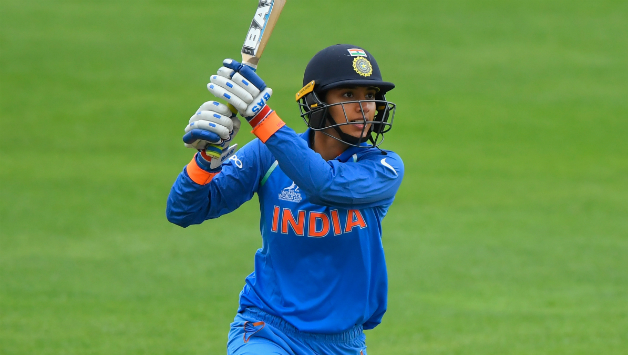 Smriti Mandhana Juggle