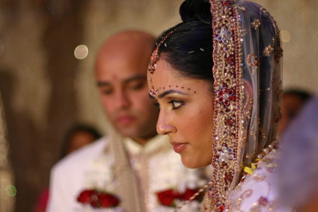 indian bride younger than bridegroom