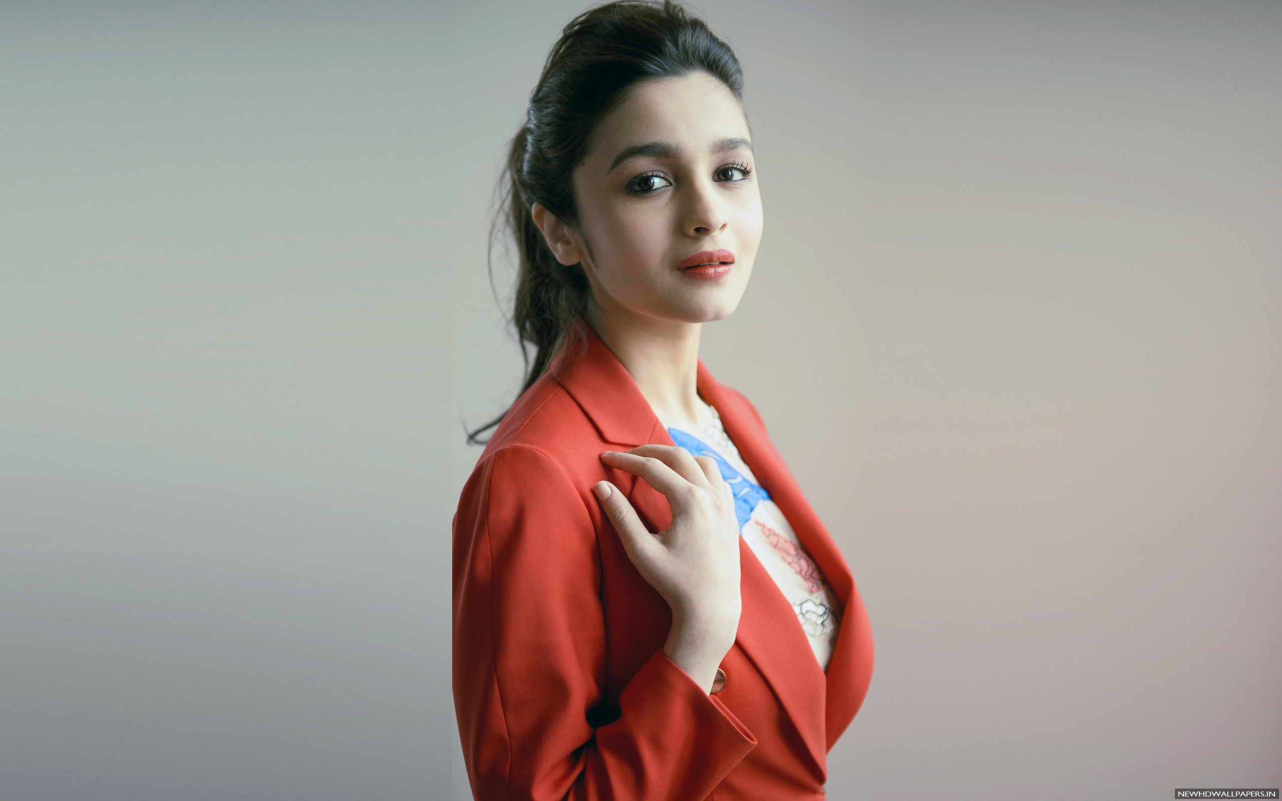 Alia-Bhatt-HD-Wallpaper