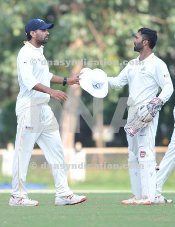 murali vijay and dinesh karthik