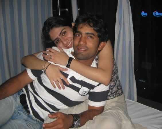 dinesh karthik and nikita pallika