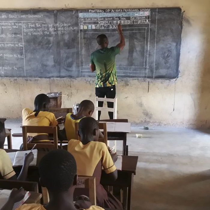 teacher-draws-computer-screen-chalkboard-owura-kwadwo-hottish-ghana