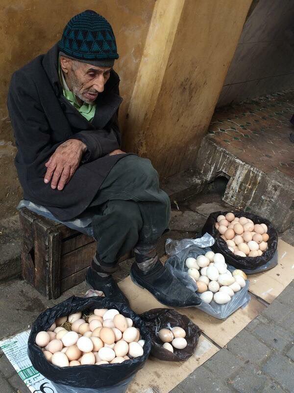 Old egg seller story