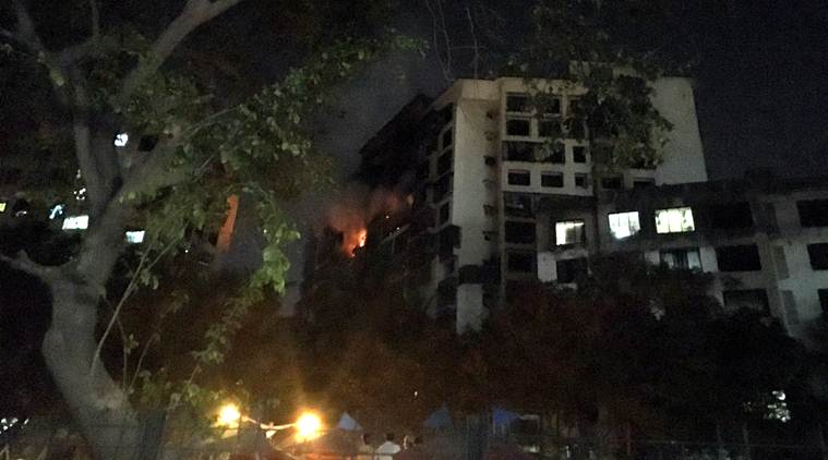 mumbai fire, mumbai residential building fire, fire in mumbai suburbs, mumbai fire three dead, mumbai building fire, india news, mumbai news, latest news, indian express