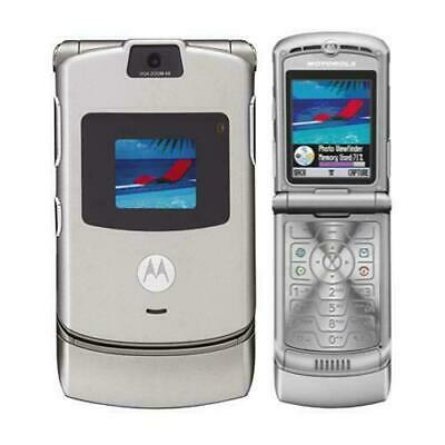 Моторола razr v3 и razr v3i в чем разница