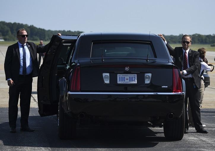 You think you got a difficult Job, Take A Look At what Secret Service Agents of POTUS' Have To Do. 
