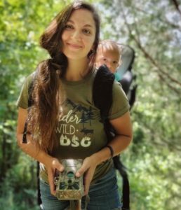 Mother Takes 2-Year-Old Daughter On Deer And Rabbit Hunting To